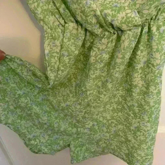 Nasty Gal Green and White Floral Romper, Womens Size 6 boho festival concertcore - Picture 7 of 12